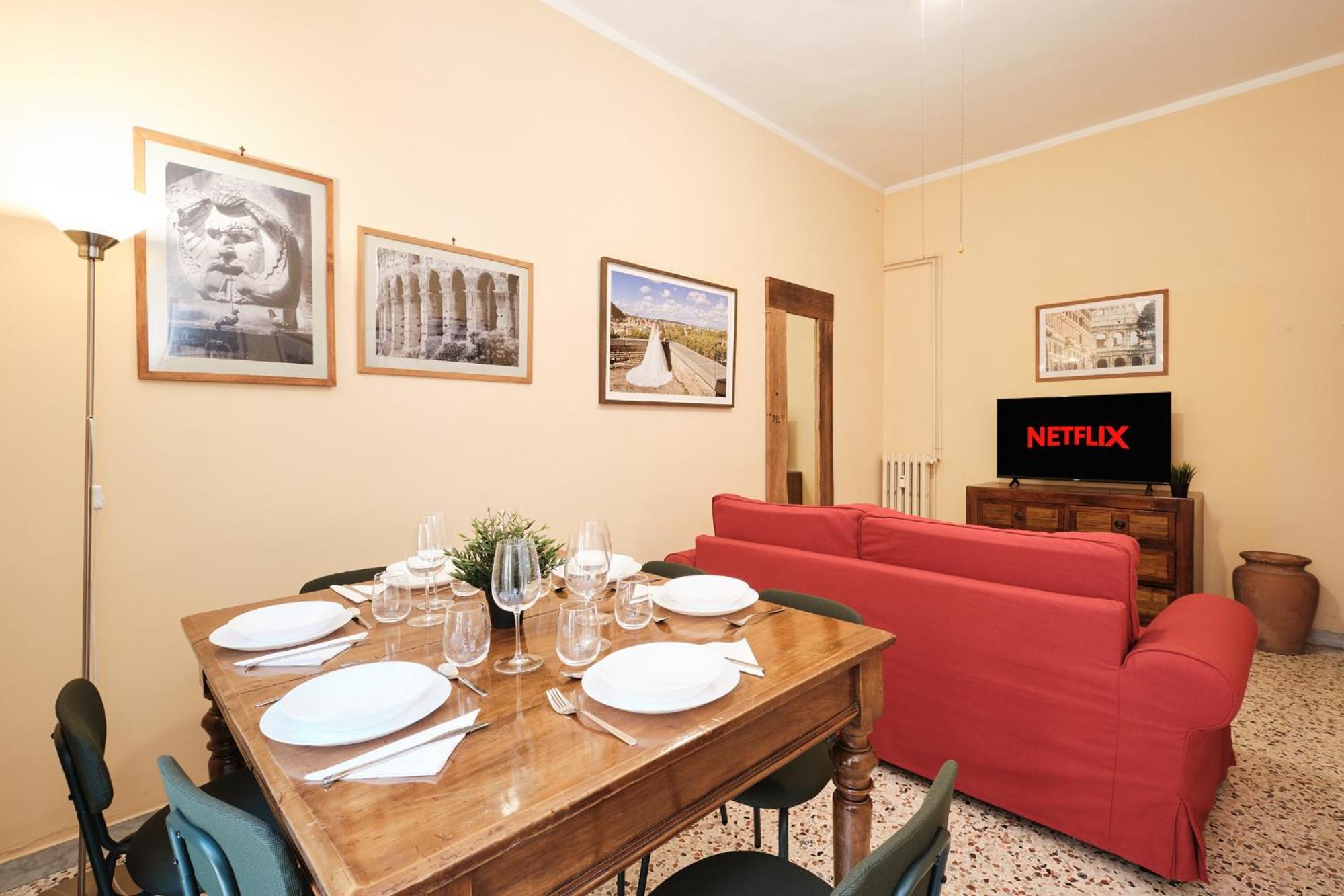 Apartment Colosseum 3 & 4 Bathrooms With Garden Rome