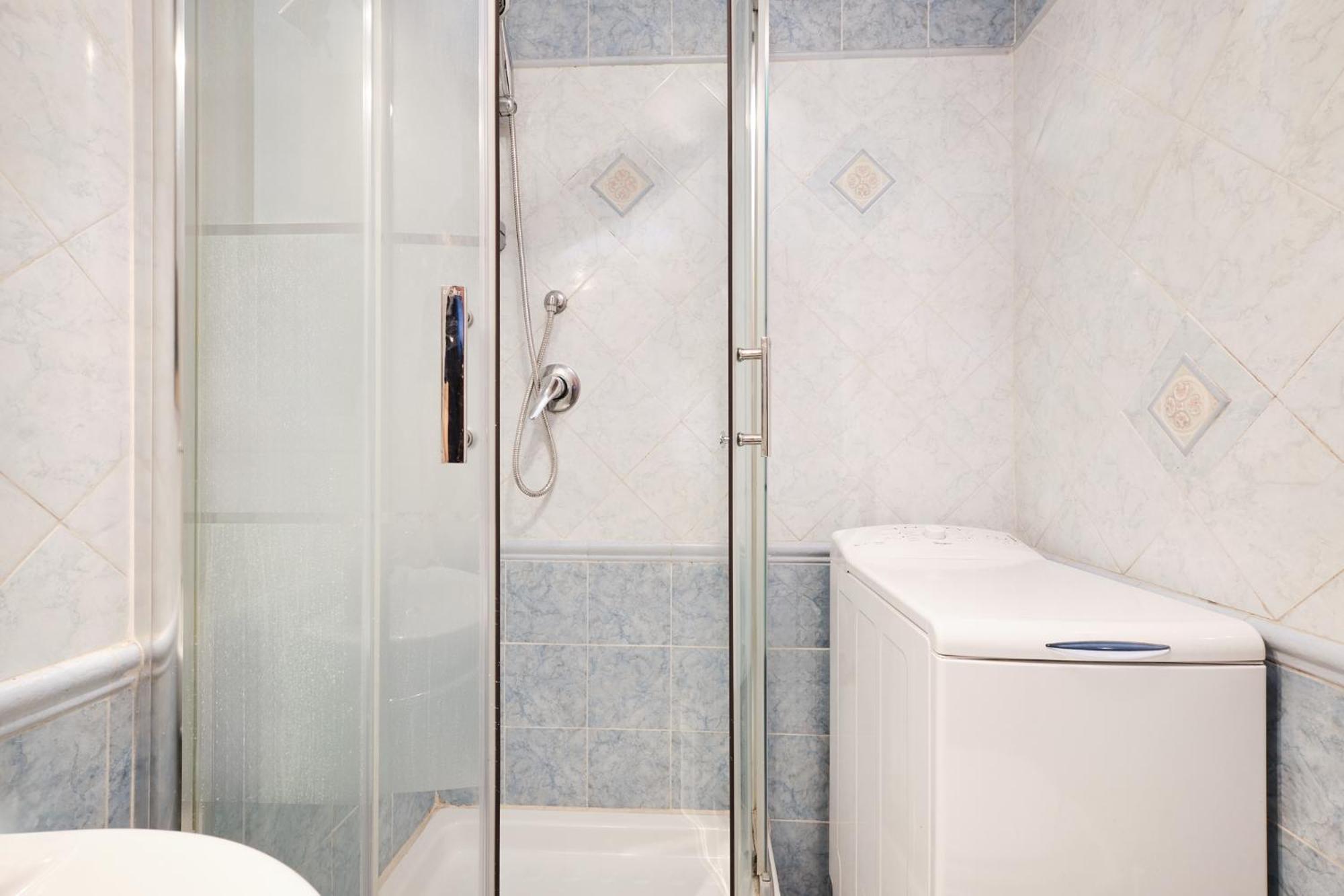 Colosseum 3 & 4 Bathrooms With Garden Apartment Rome